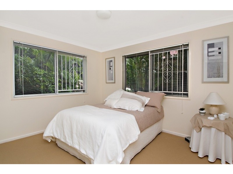 7 Petmar Street, The Gap QLD 4061