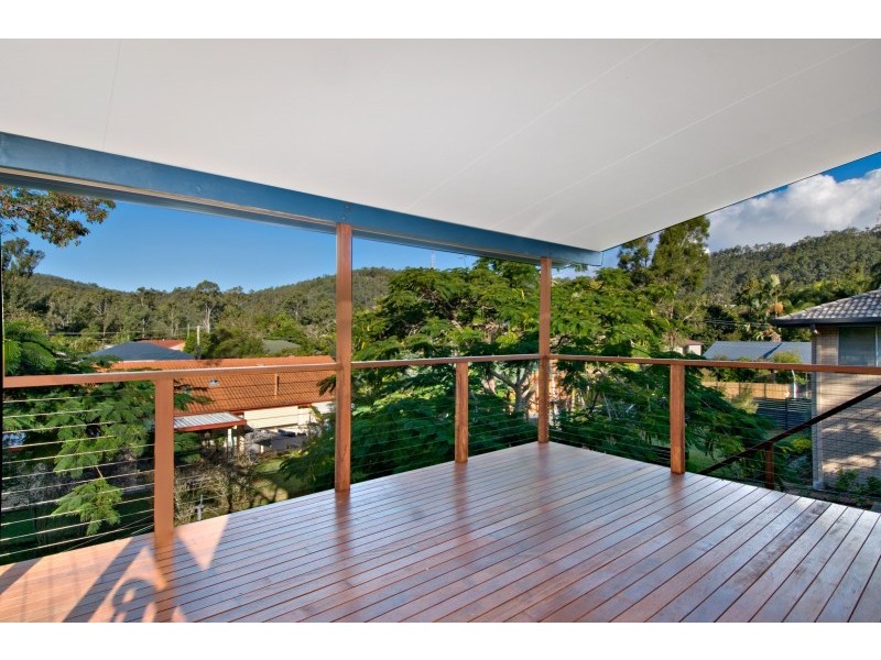 9 Paraka Street, The Gap QLD 4061