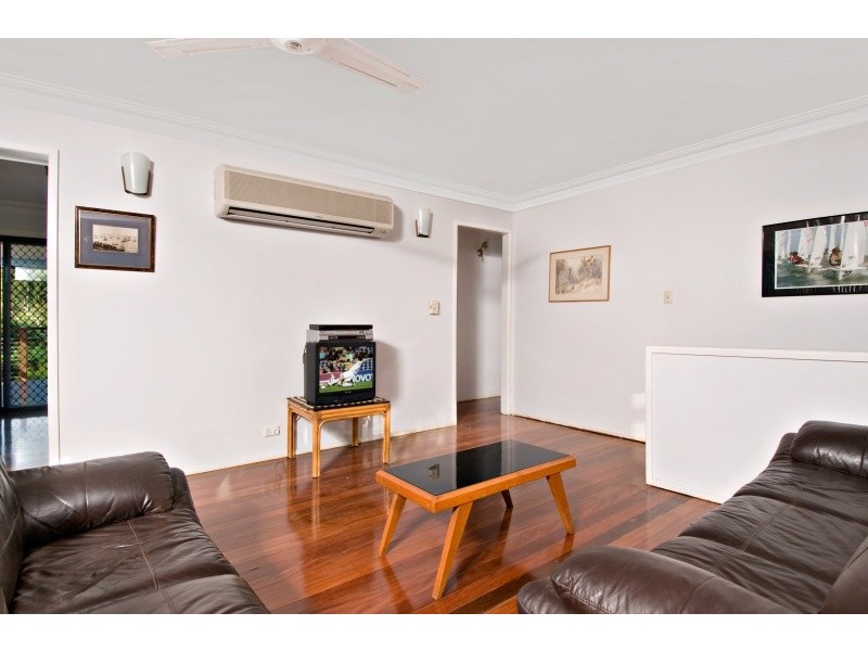 9 Paraka Street, The Gap QLD 4061