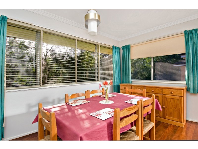 9 Paraka Street, The Gap QLD 4061