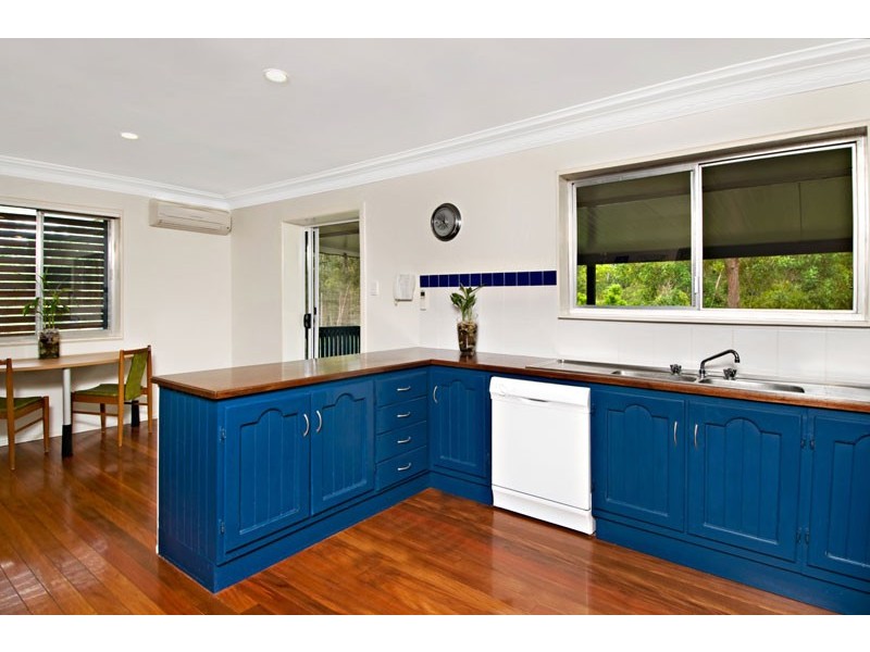 19 Grenoble Street, The Gap QLD 4061