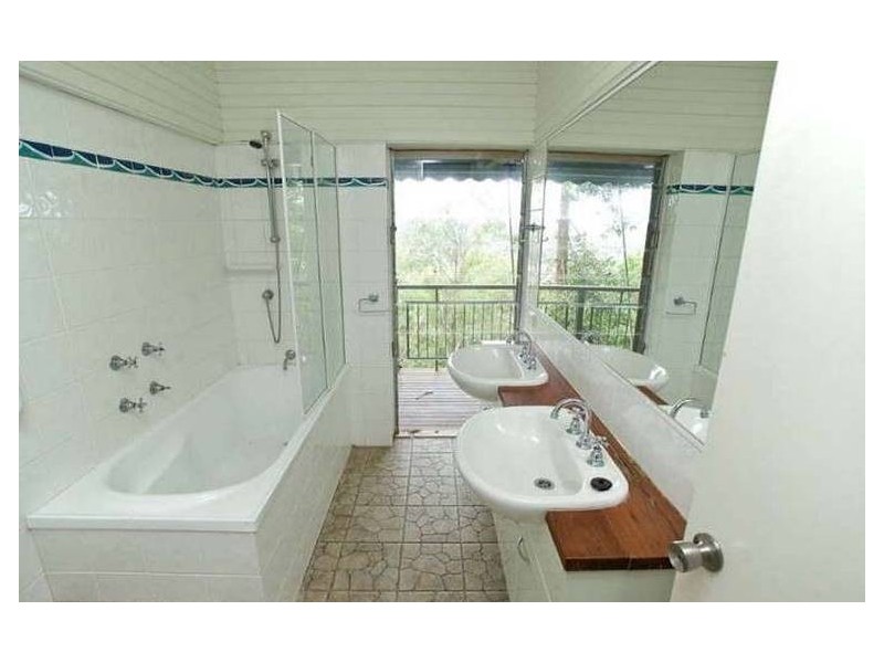 41 Yarrabee Road, The Gap QLD 4061