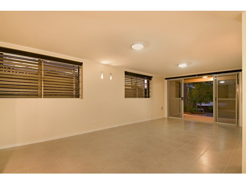 46 Bromwich Street, The Gap QLD 4061