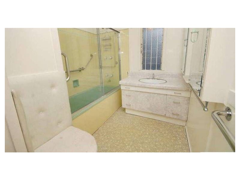 227 Banks Street, Ashgrove QLD 4060