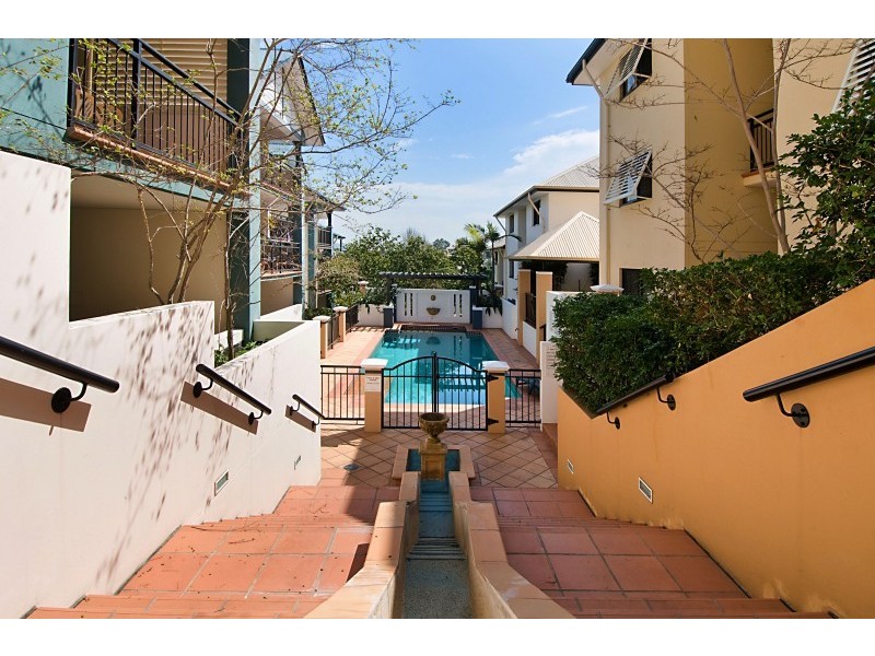 42/2 St Pauls Terrace, Spring Hill QLD 4000