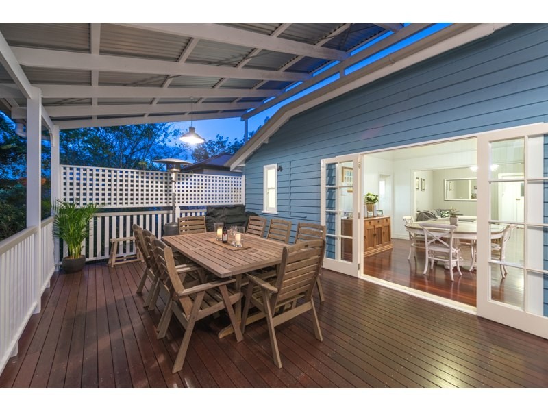 8 Mirrabooka Road, Ashgrove QLD 4060