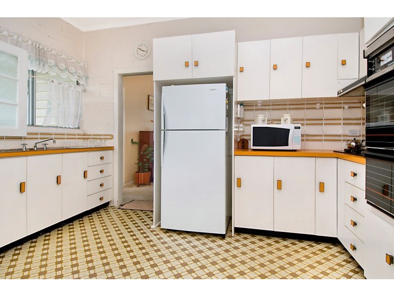 99 Oleander Drive, Ashgrove QLD 4060