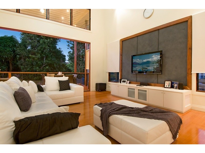 73 Grevillea Road, Ashgrove QLD 4060