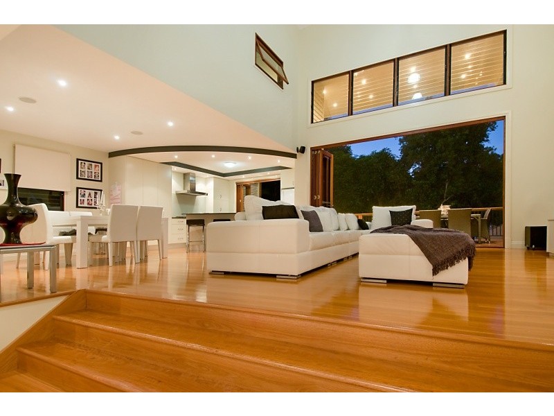 73 Grevillea Road, Ashgrove QLD 4060