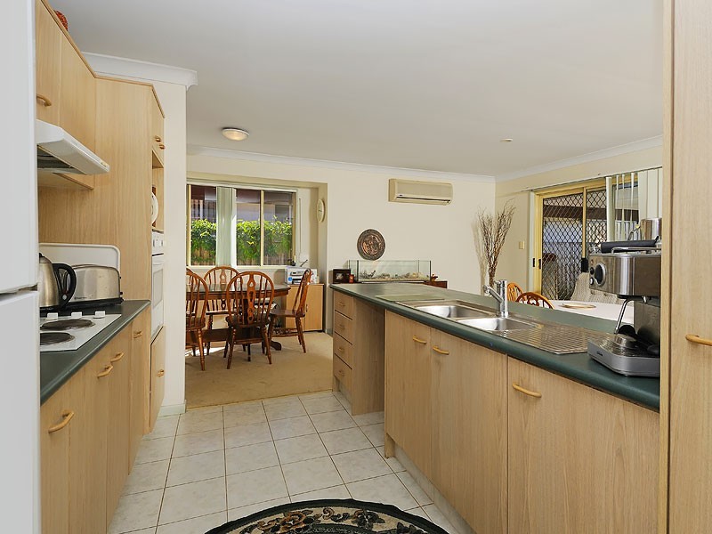 6 Cedar Place, The Gap QLD 4061