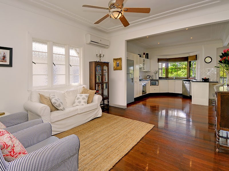 8 Garden Grove, Ashgrove QLD 4060