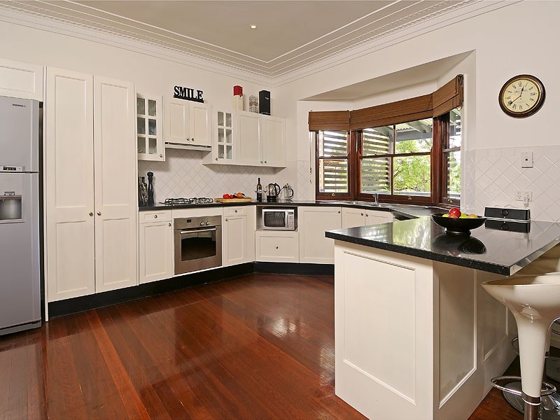 8 Garden Grove, Ashgrove QLD 4060