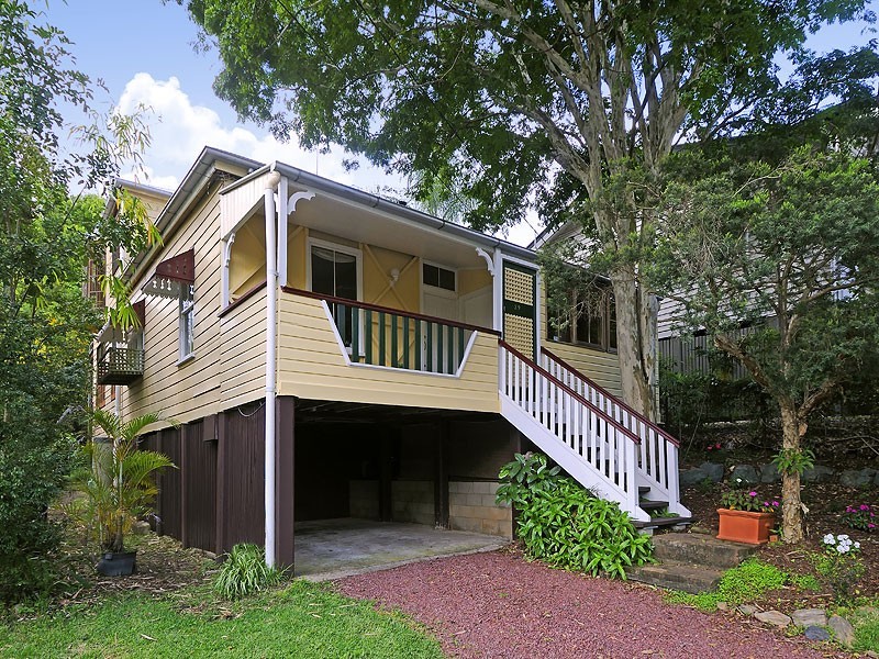 29 Soudan Street, Bardon QLD 4065