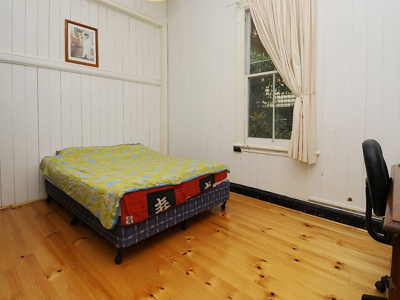 37 Sedgebrook Street, Spring Hill QLD 4000