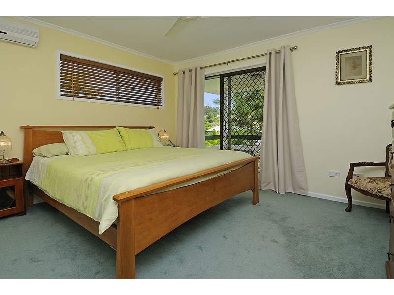 23 Nurom Avenue, Ferny Hills QLD 4055