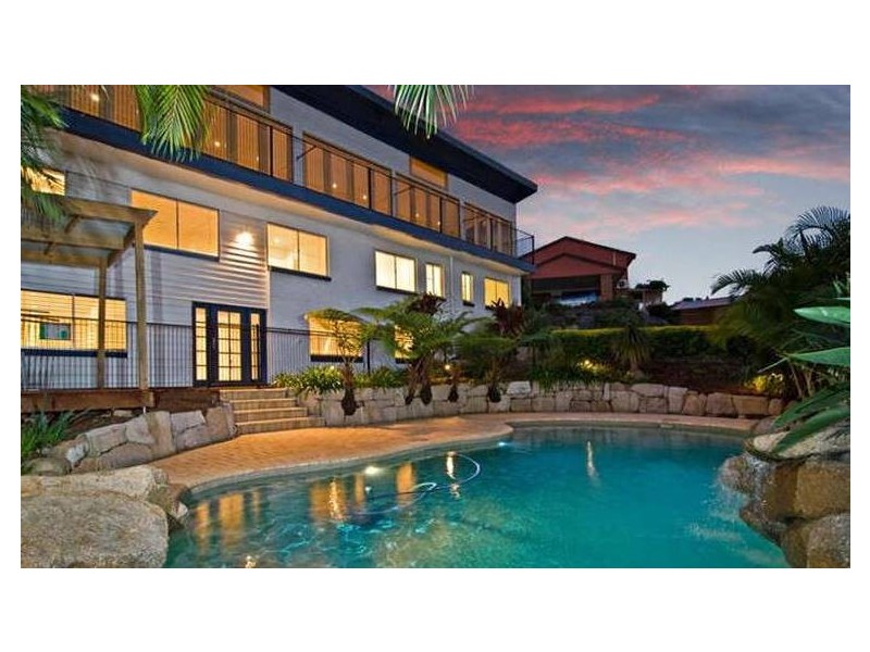 14 Dargie Street, Everton Park QLD 4053