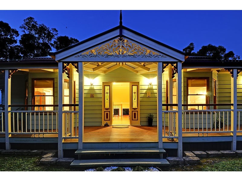 10 Torwood Court, Ferny Hills QLD 4055