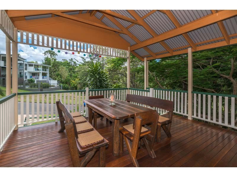 11 Steege Street, Ashgrove QLD 4060