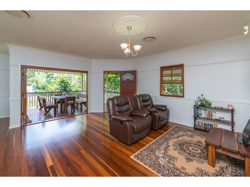 11 Steege Street, Ashgrove QLD 4060