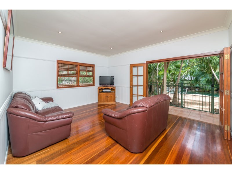 11 Steege Street, Ashgrove QLD 4060