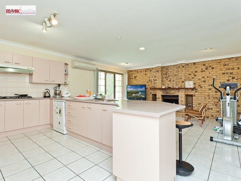 1 Bracknell Place, Ashgrove QLD 4060