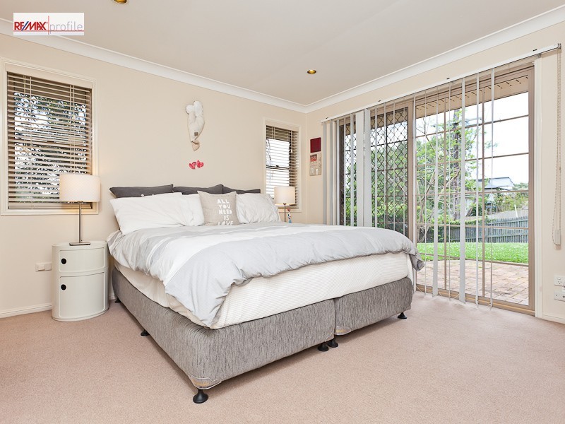 1 Bracknell Place, Ashgrove QLD 4060