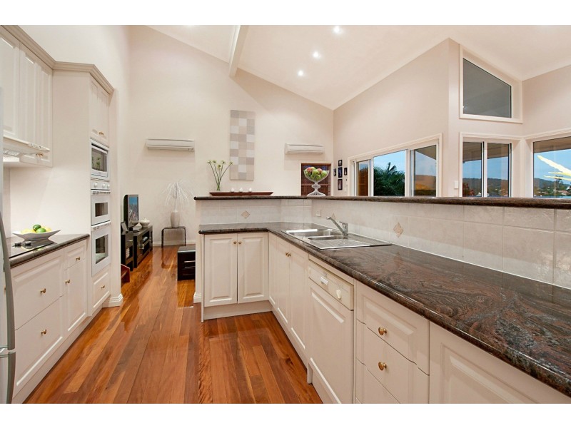 21 Aberdeen Court, The Gap QLD 4061