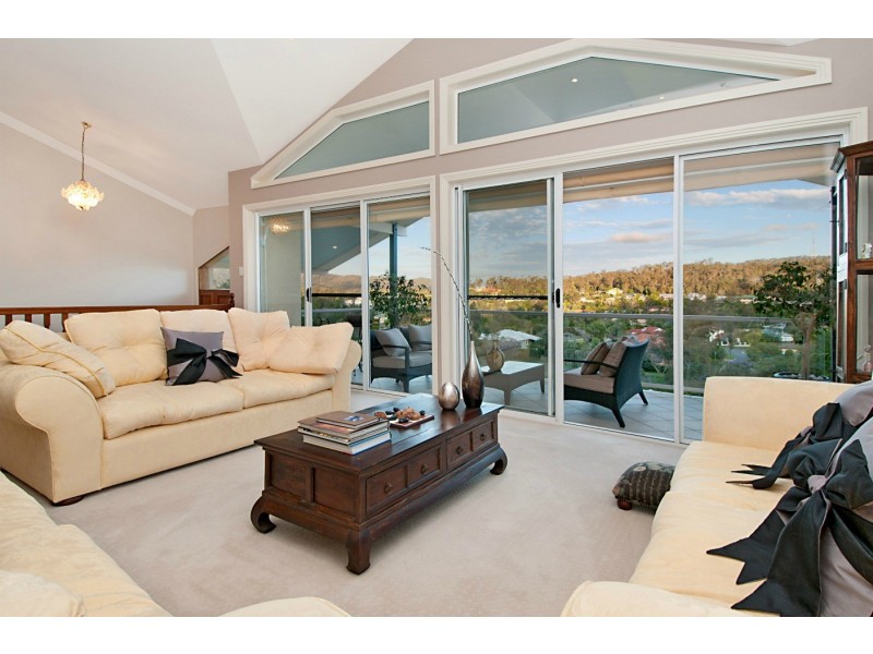 21 Aberdeen Court, The Gap QLD 4061
