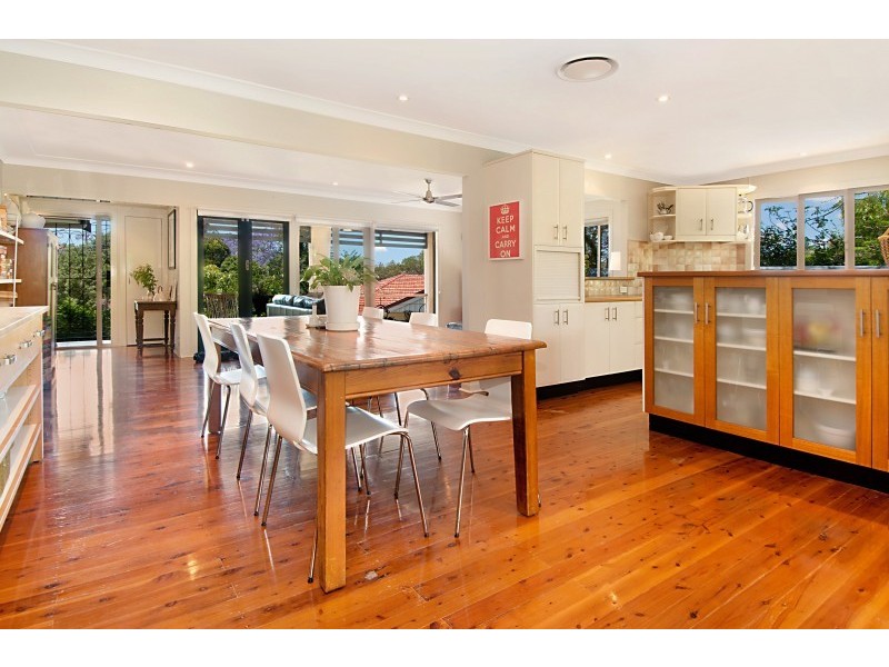 15 Venus Street, Ashgrove QLD 4060