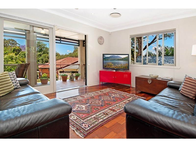 15 Venus Street, Ashgrove QLD 4060