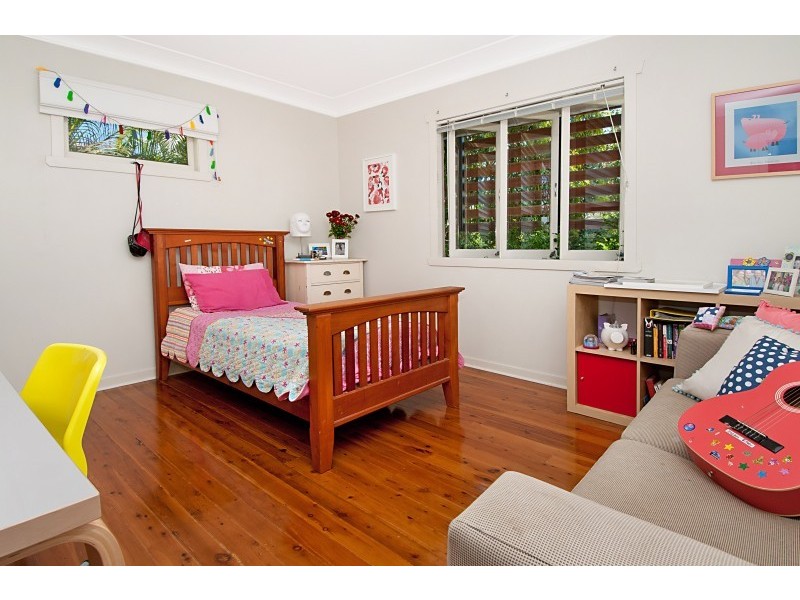 15 Venus Street, Ashgrove QLD 4060