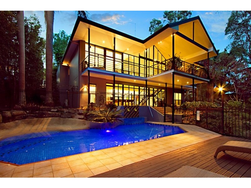 22 Satinwood Court, Bardon QLD 4065