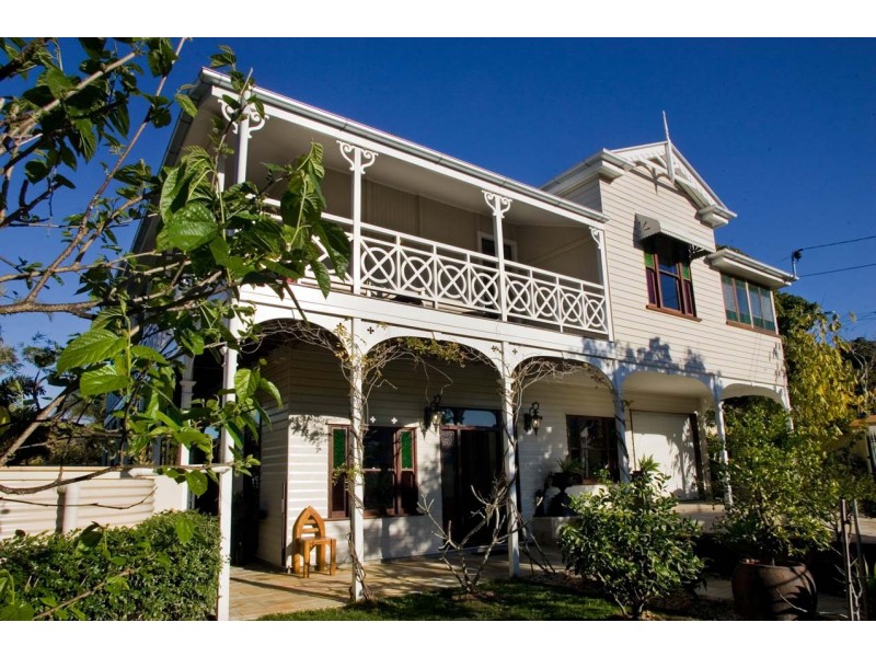 122 Haig Road, Auchenflower QLD 4066