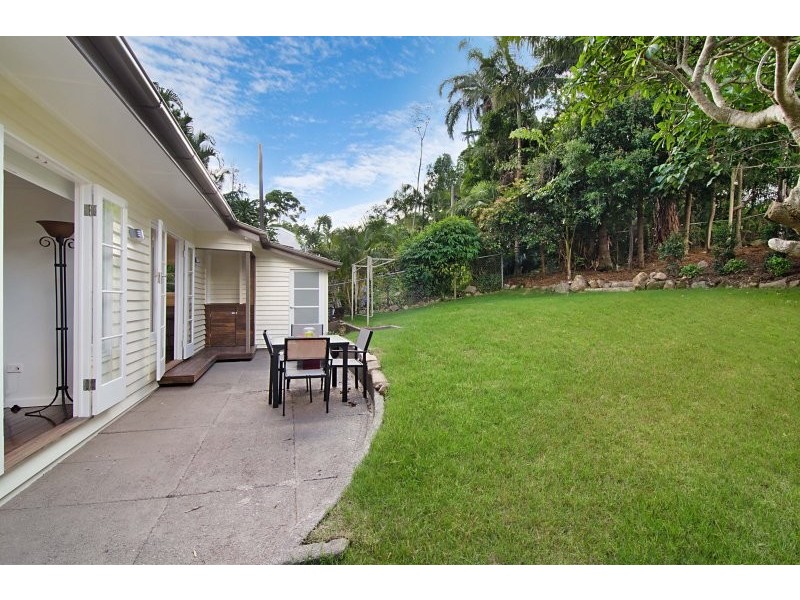 133 Royal Parade, Ashgrove QLD 4060