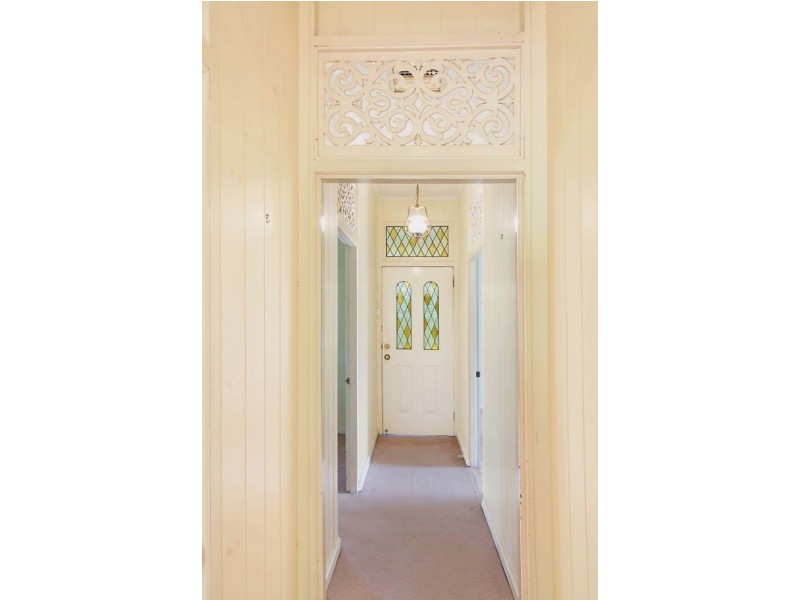 25 Elizabeth Street, Toowong QLD 4066