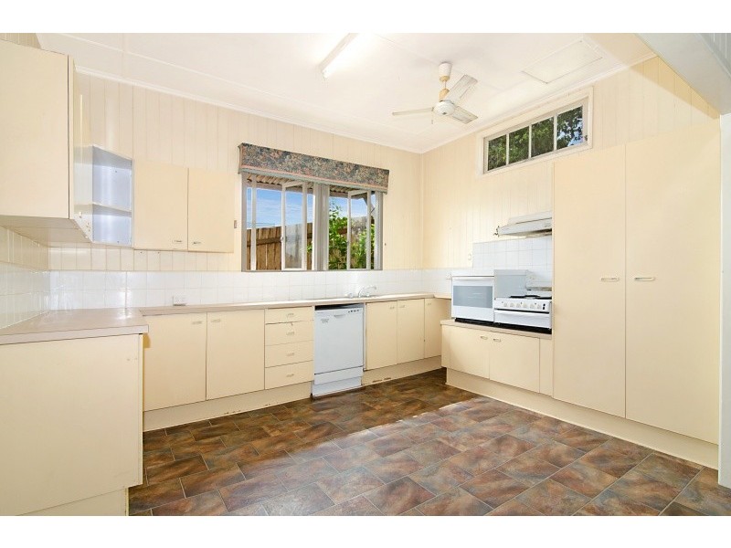 25 Elizabeth Street, Toowong QLD 4066