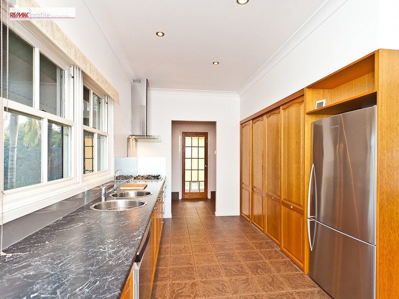 13 Weemala Street, The Gap QLD 4061