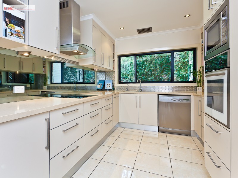 87 Barkala Street, The Gap QLD 4061