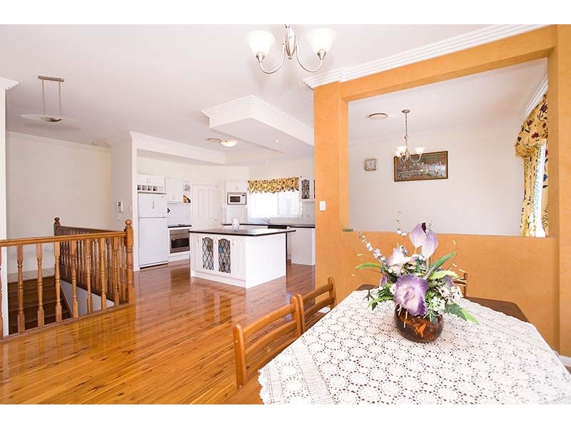 14 Jillinda Place, The Gap QLD 4061