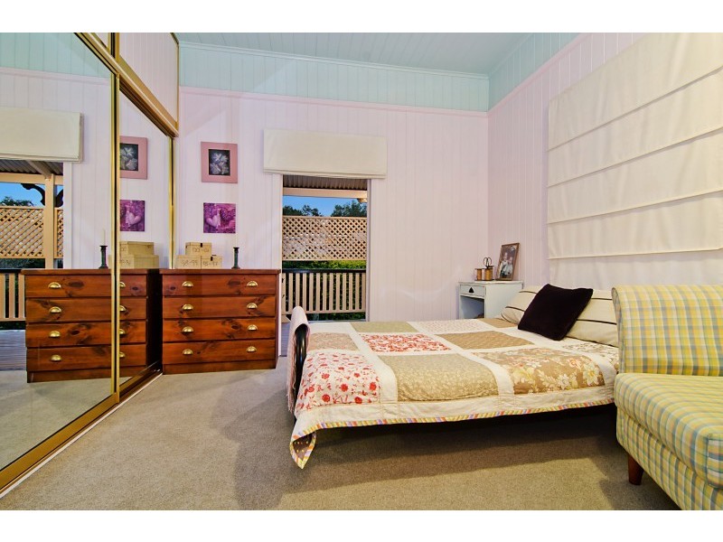 58 Warburton Street, Bardon QLD 4065