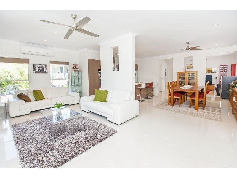 42 Leybourne Street, Chelmer QLD 4068