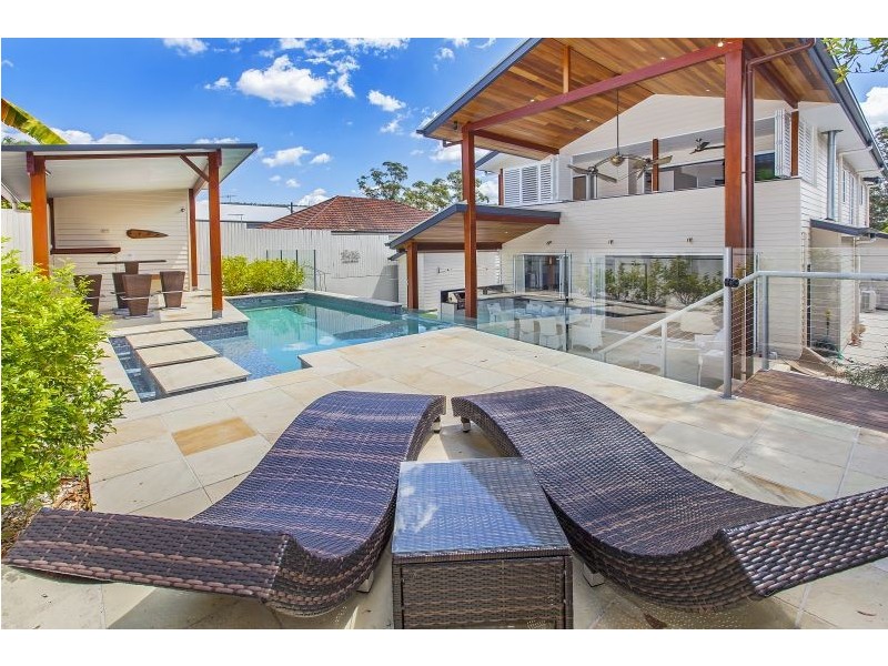 16 Grevillea Road, Ashgrove QLD 4060