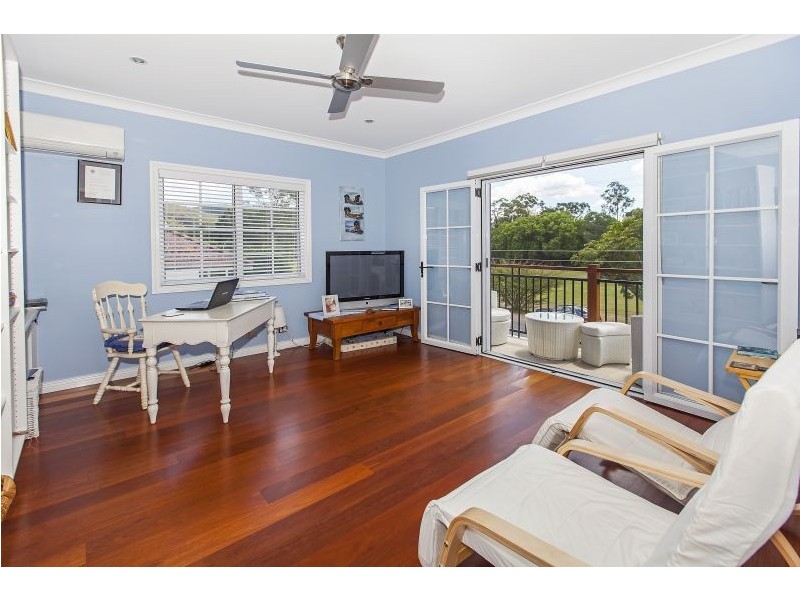 16 Grevillea Road, Ashgrove QLD 4060