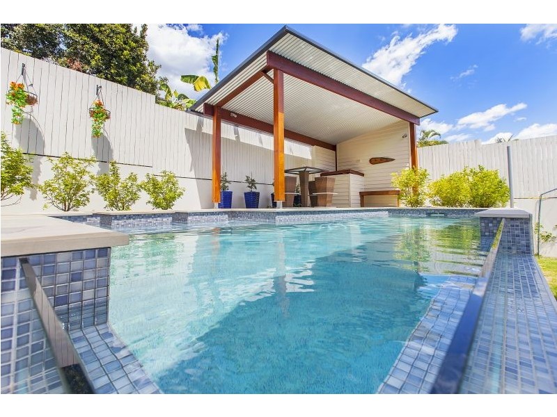 16 Grevillea Road, Ashgrove QLD 4060