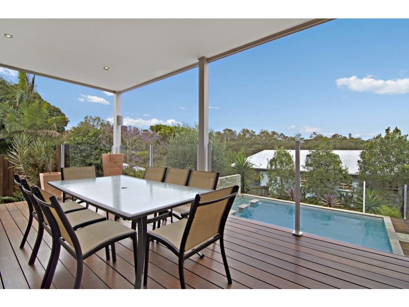 82 ROSALIE STREET, Bardon QLD 4065