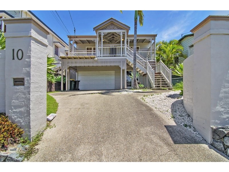 10 Alexandra Street, Bardon QLD 4065