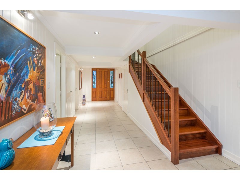 72 Girraween Grove, Ashgrove QLD 4060