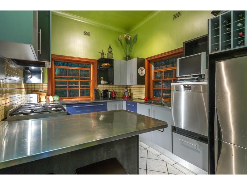 16 Owen Lane, Auchenflower QLD 4066