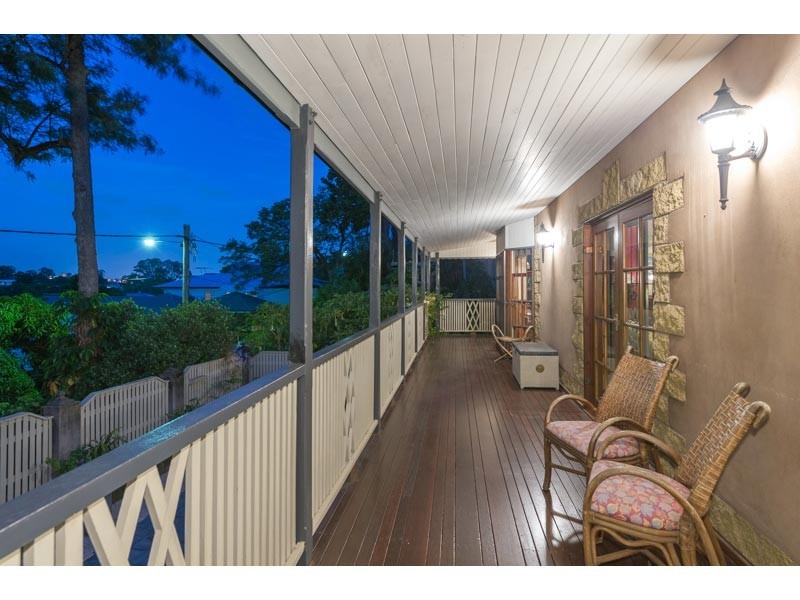 16 Owen Lane, Auchenflower QLD 4066