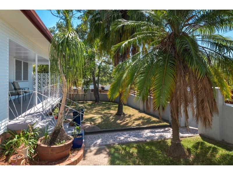1 VINEY STREET, Chermside West QLD 4032